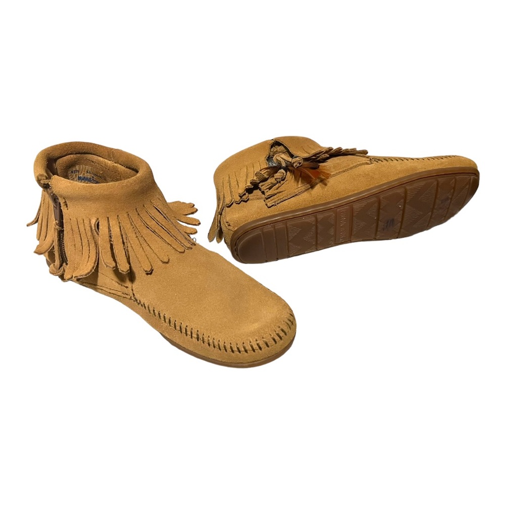 Minnetonka Brown Soft Suede Leather Concho Feather Fringe Boots Womans Size 6.5